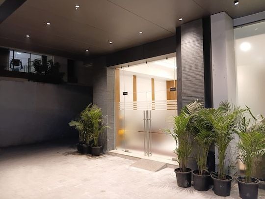 Get Inn - Rooms & Banquets