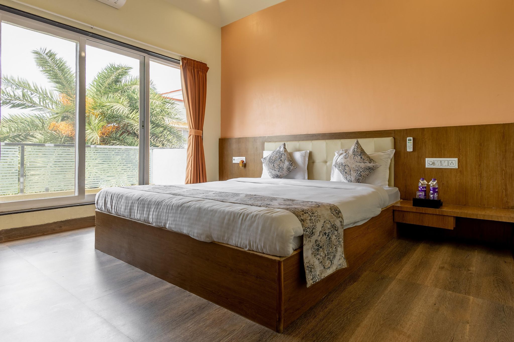 Aranya Villa Sasan Gir Deluxe Room - Nature View 8