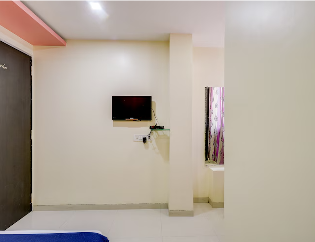 NEW SHRINIWAS LODGING AND BOARDING HOUSE