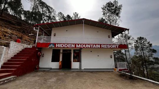 Hotel Hidden Mountain Resort, Almora