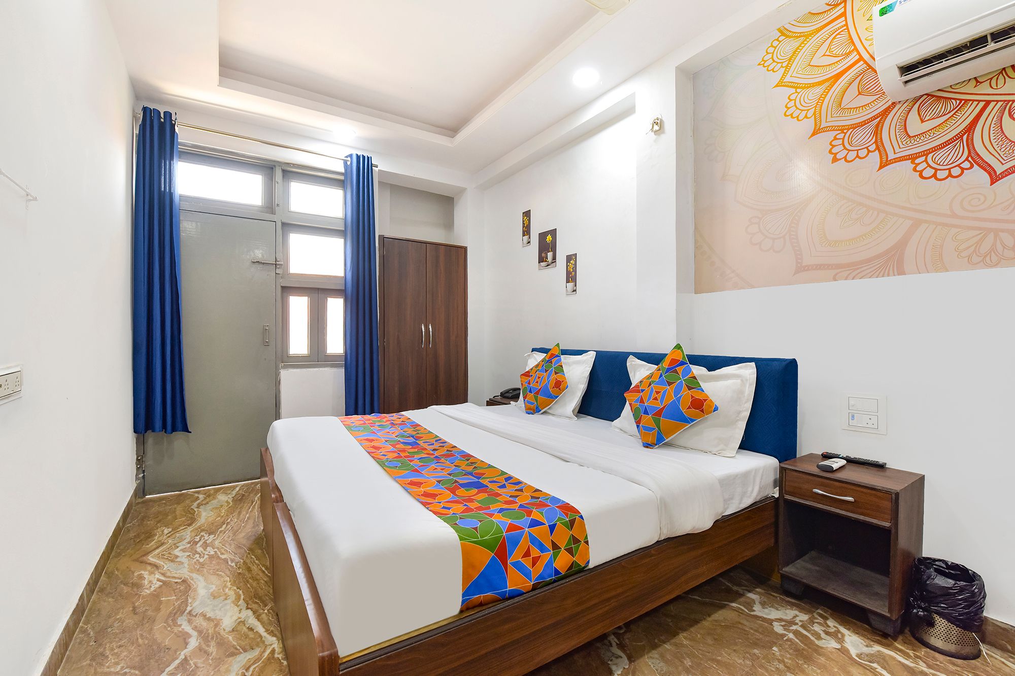 FabHotel Uday Deluxe Room 3