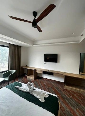 Hotel The Lineage Premium Room 3