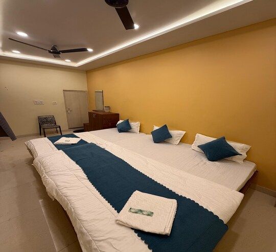 Maa Annapurna Homestay Family Room 5