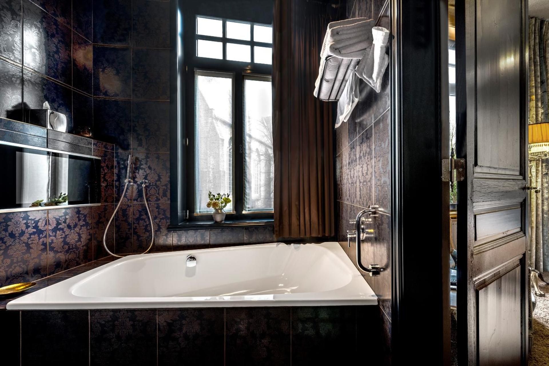 Main Street Hotel Superior Double or Twin Room 2