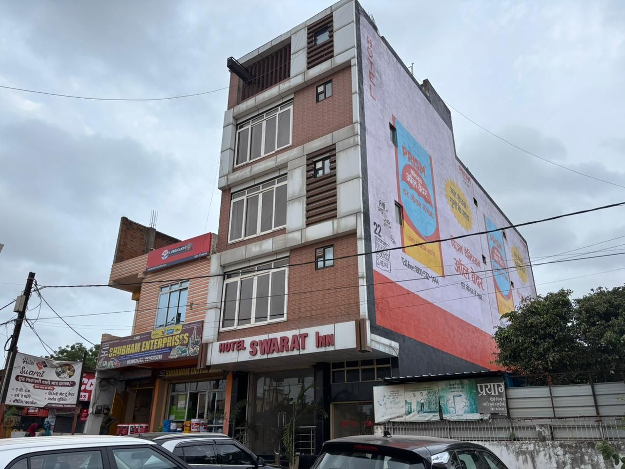 Hotel Swarat Inn By RoyalFlame