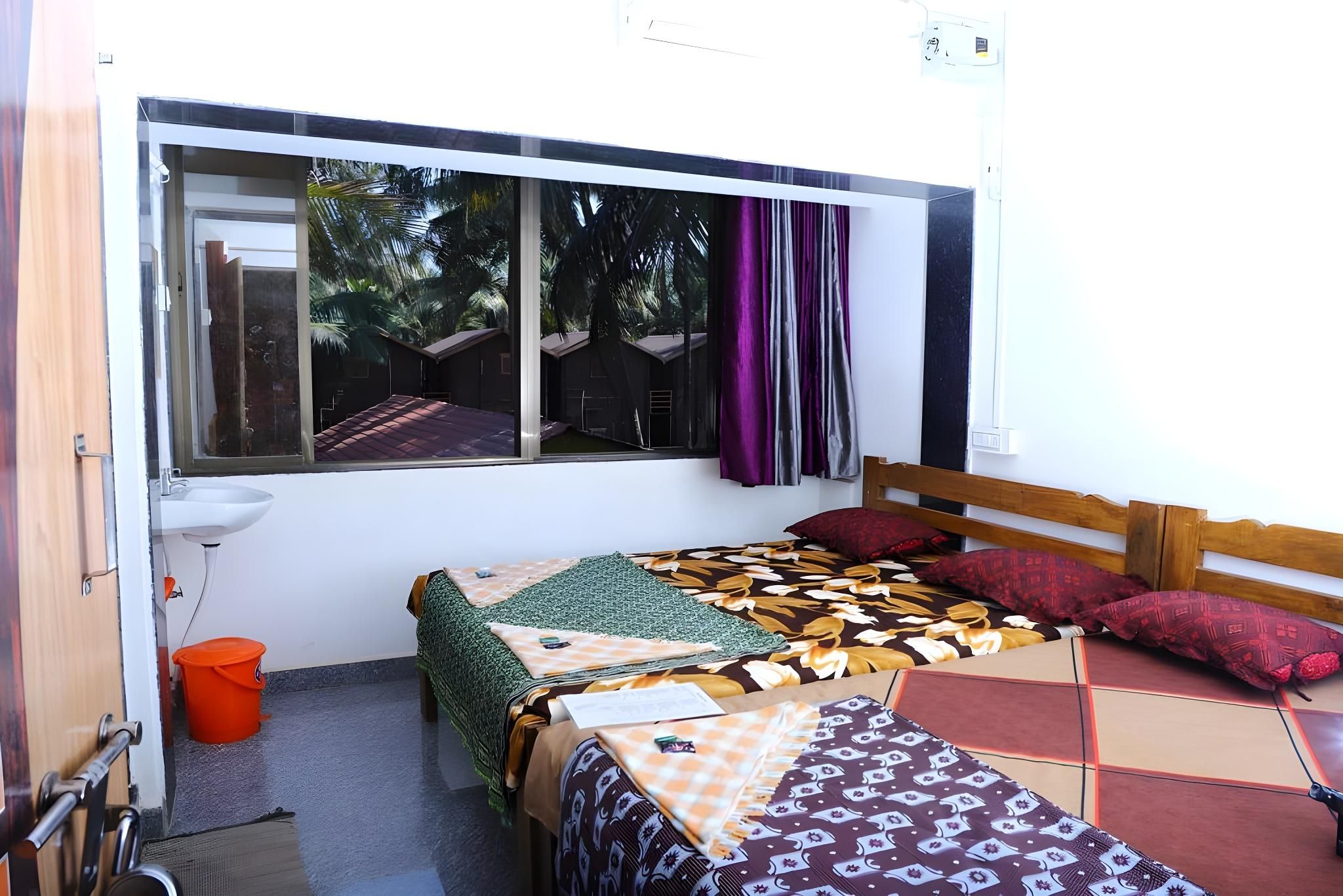 Babla Beach House Deluxe Room Double 3