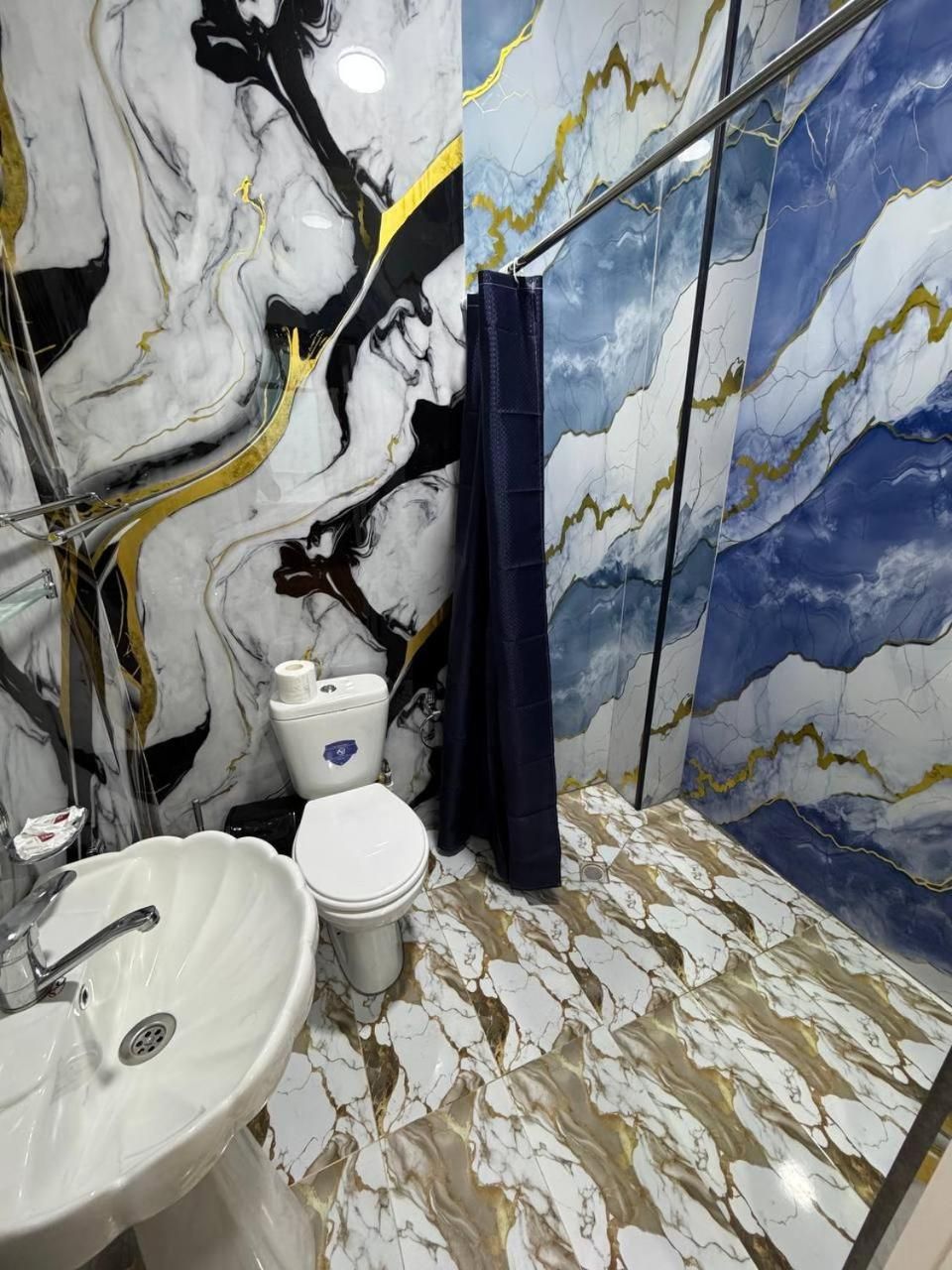 Shams Art Family Room 3