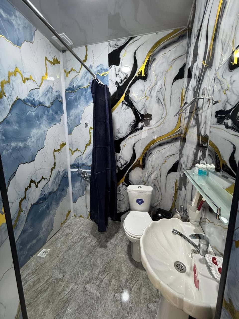 Shams Art Double Room with Two Double Beds 3