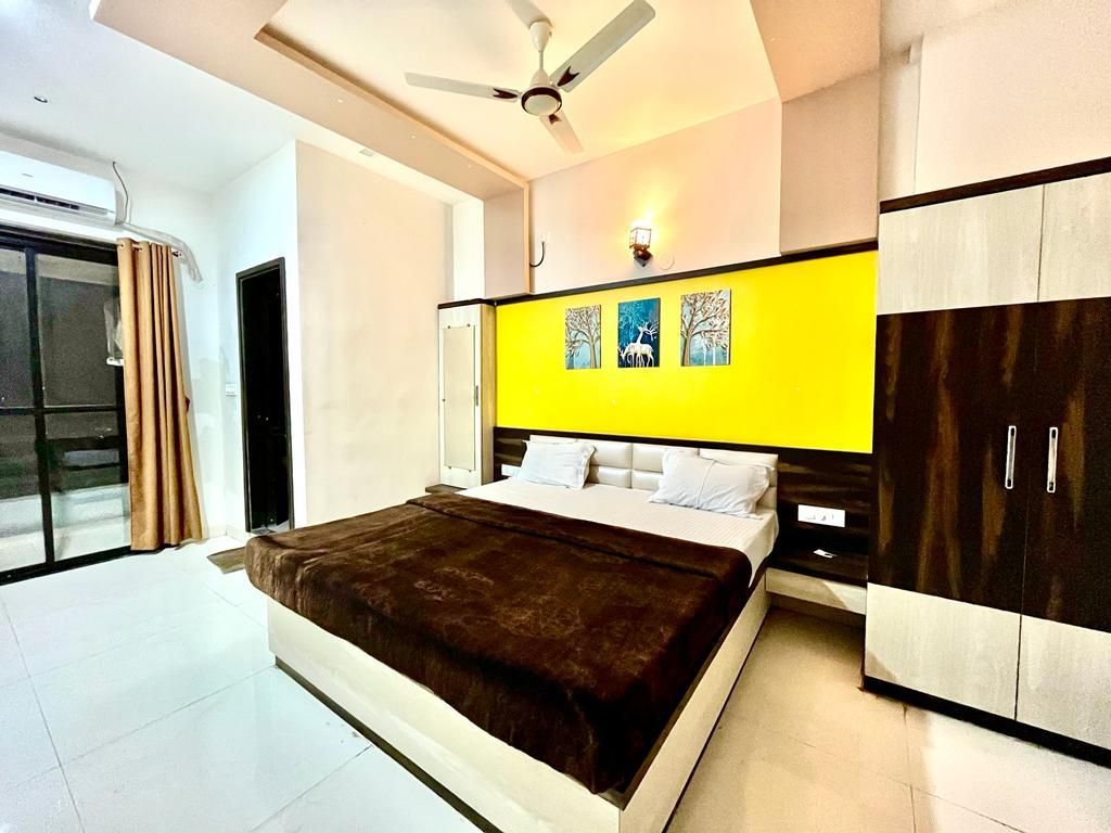 Deluxe Twin Room Type A