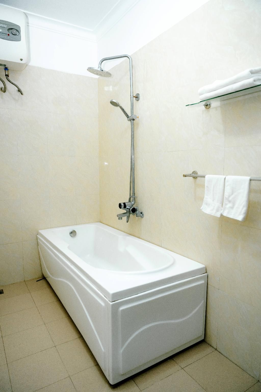 Khach san Đai An Ninh Binh King Bed 3