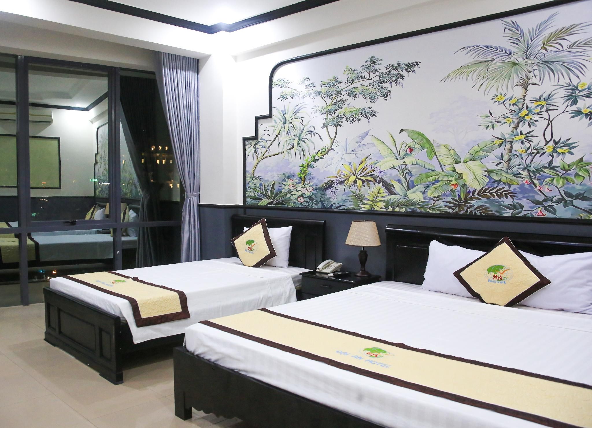 Triple - 1 Queen 1 Single