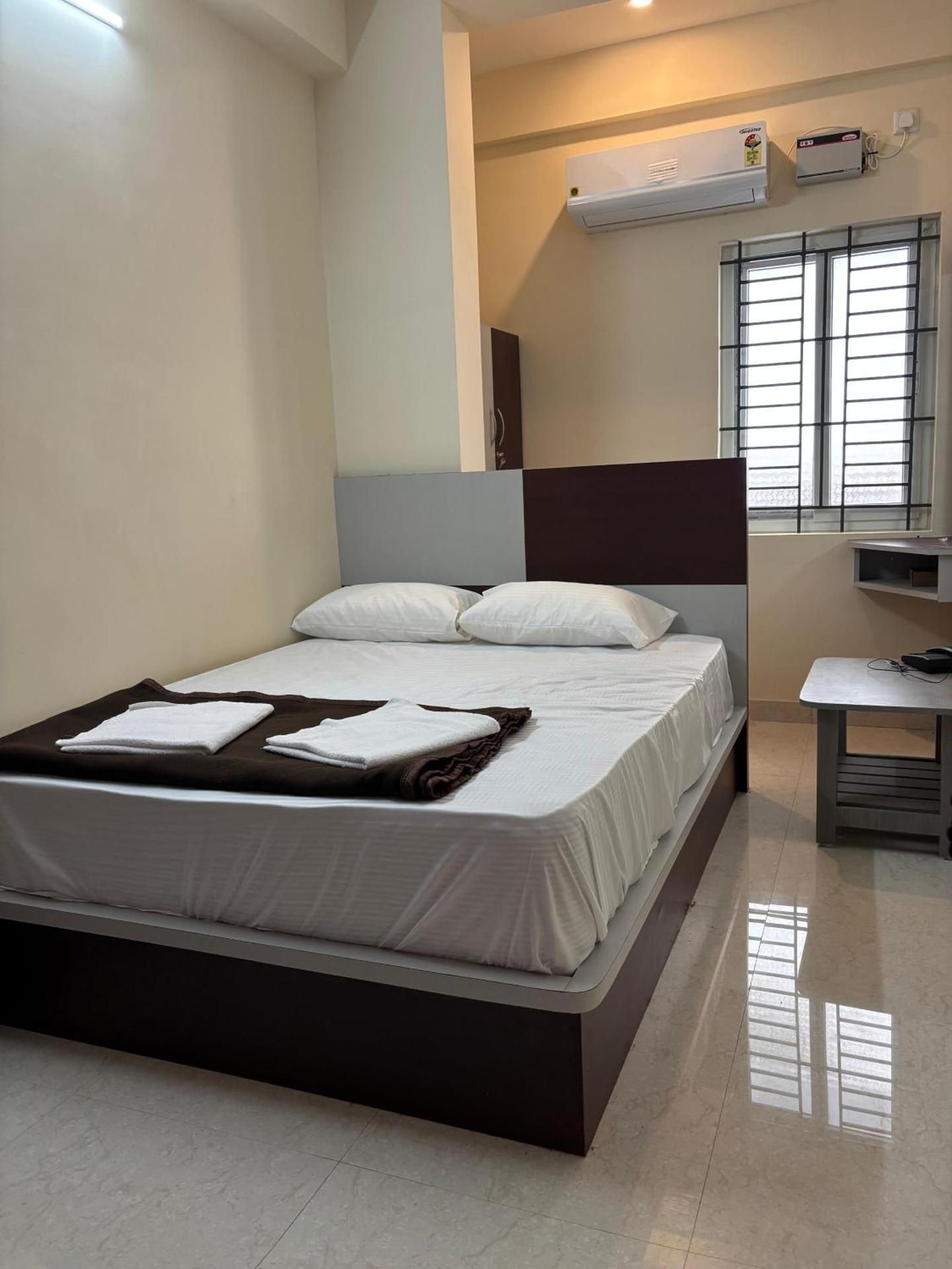 P A Castle Executive Double 2