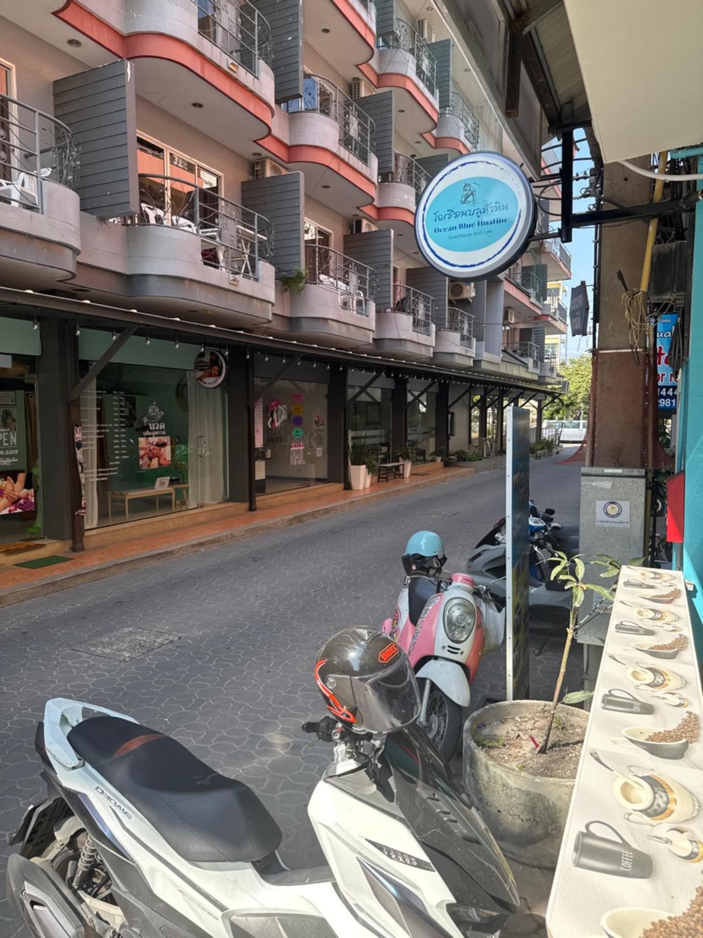 Ocean Blue Huahin Guesthouse