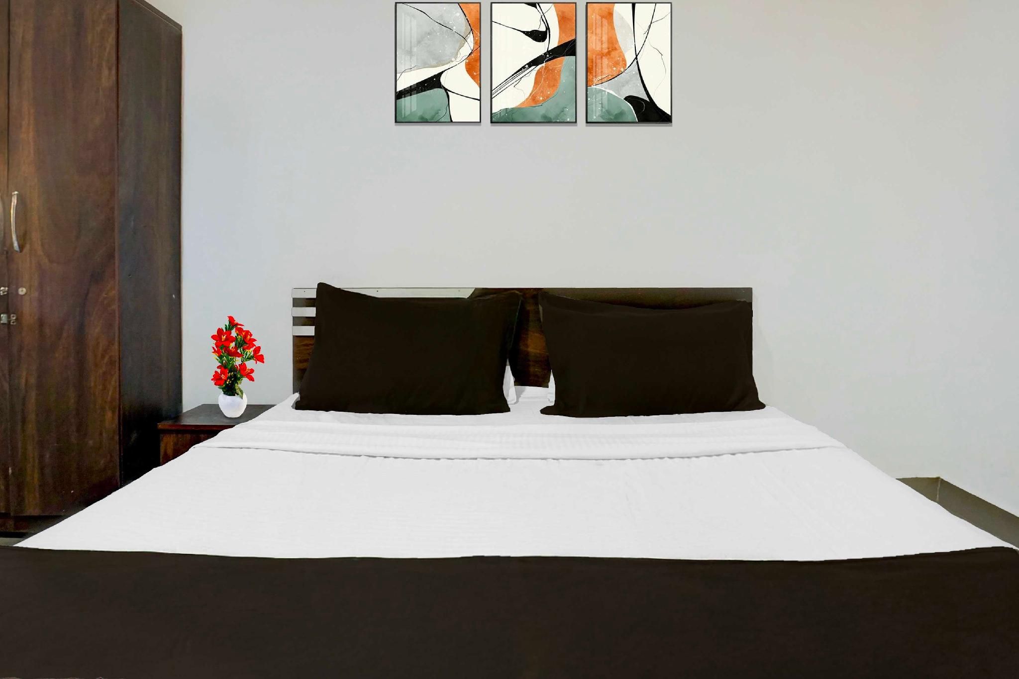 Collection O Malavli Lonavala Hill View Classic Double or Twin 3