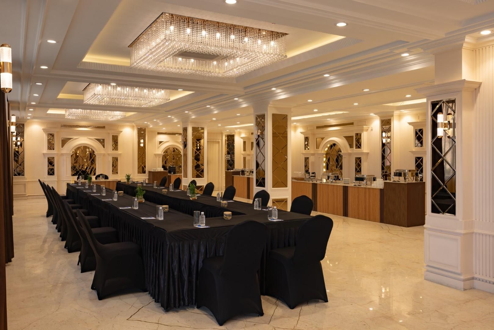 Banquet hall