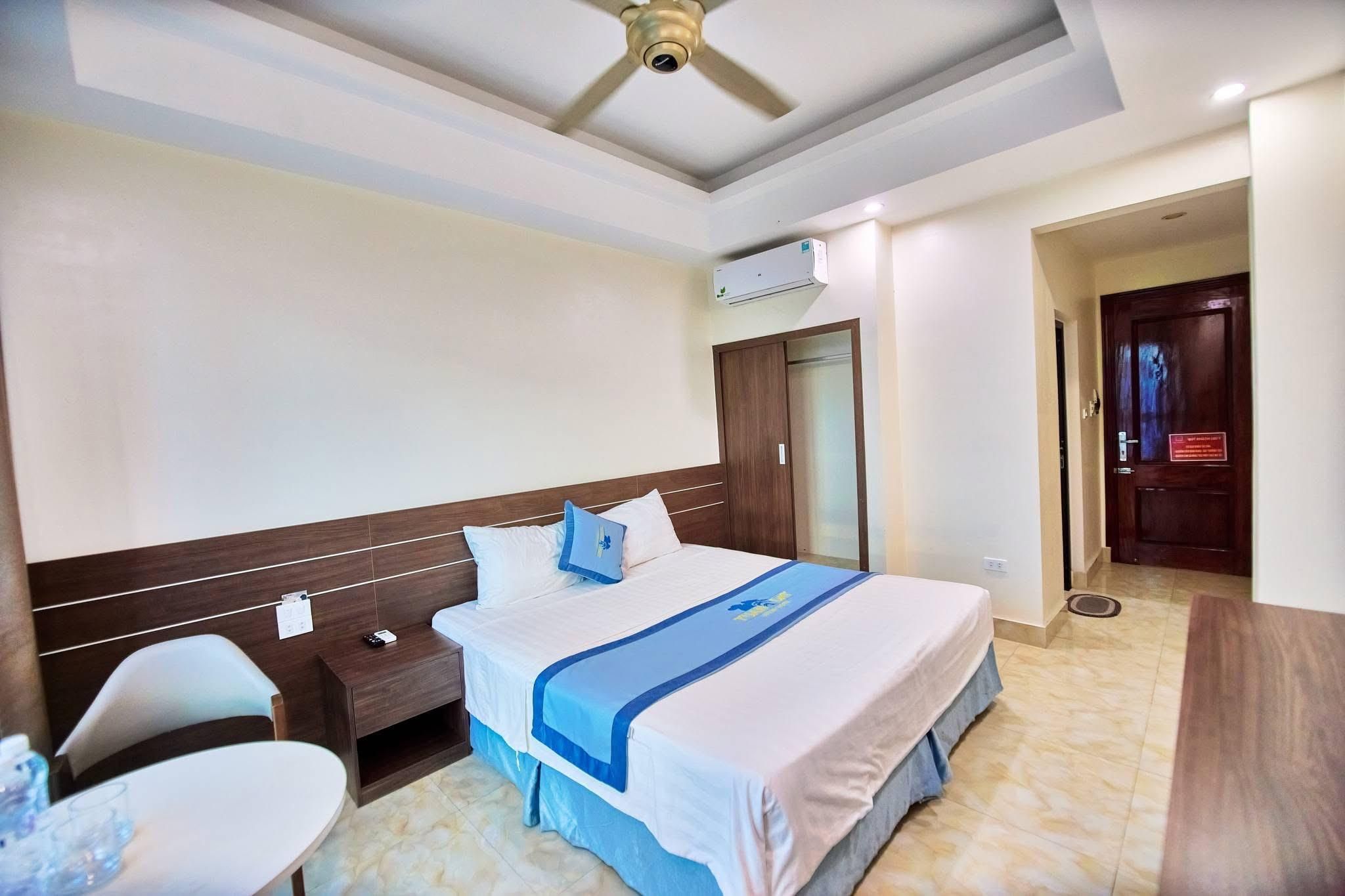 Tuan Dat Luxury Hotel FLC Deluxe Room