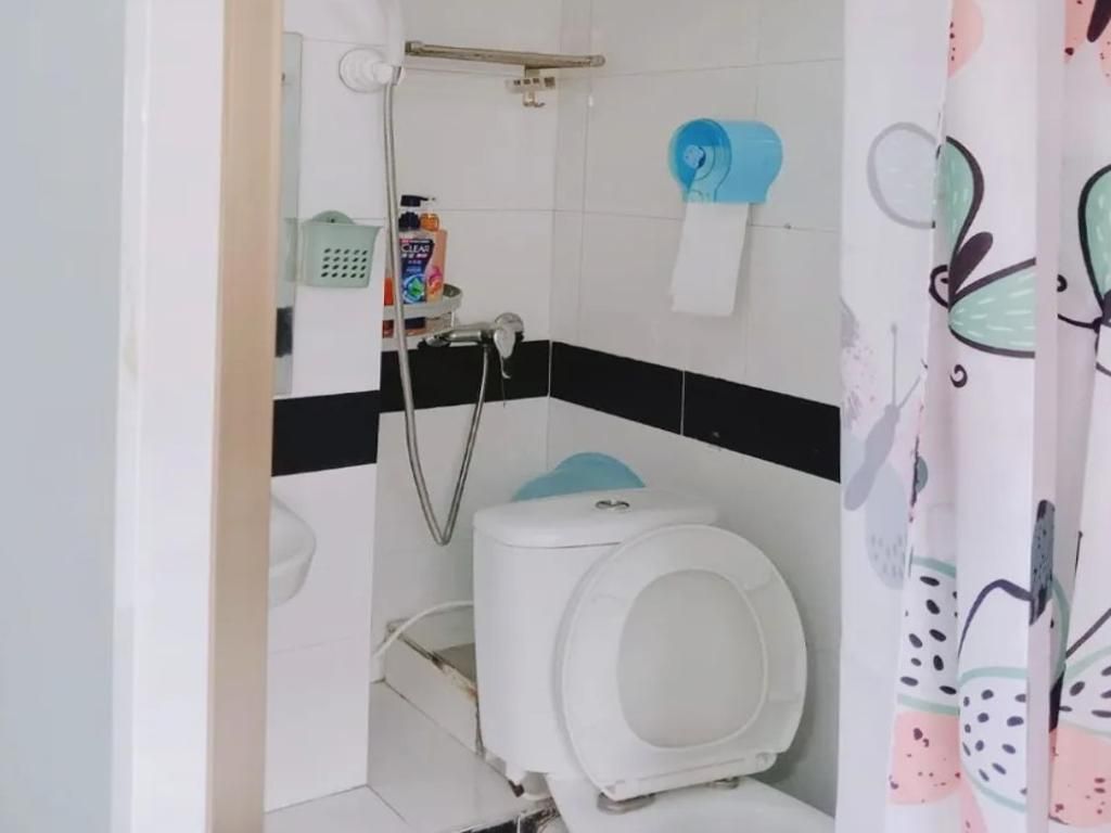 RoCa Guesthouse Single Private Bathroom