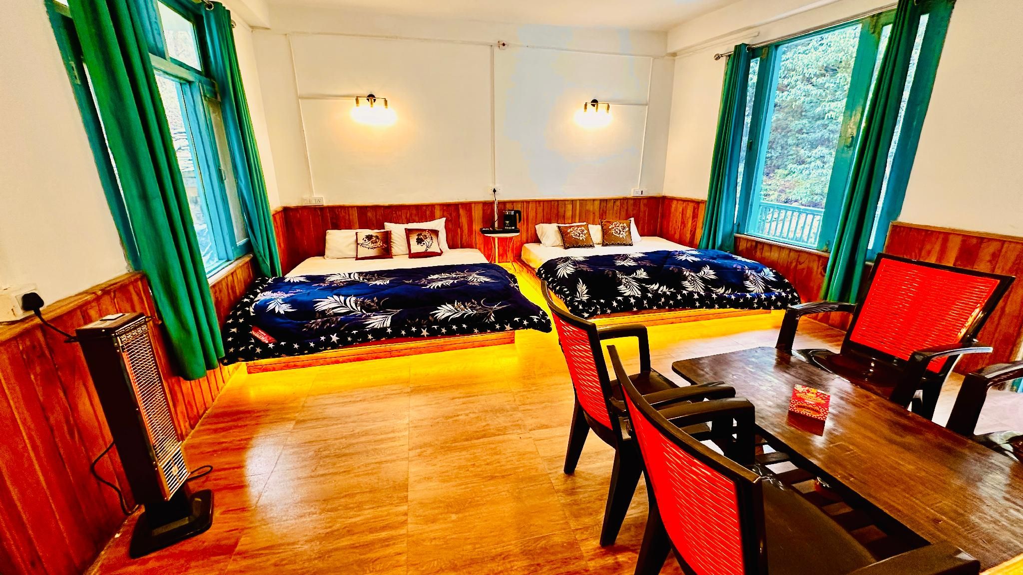 Bawli Treehouse Luxury Duplex, Jibhi Riverside Cottage