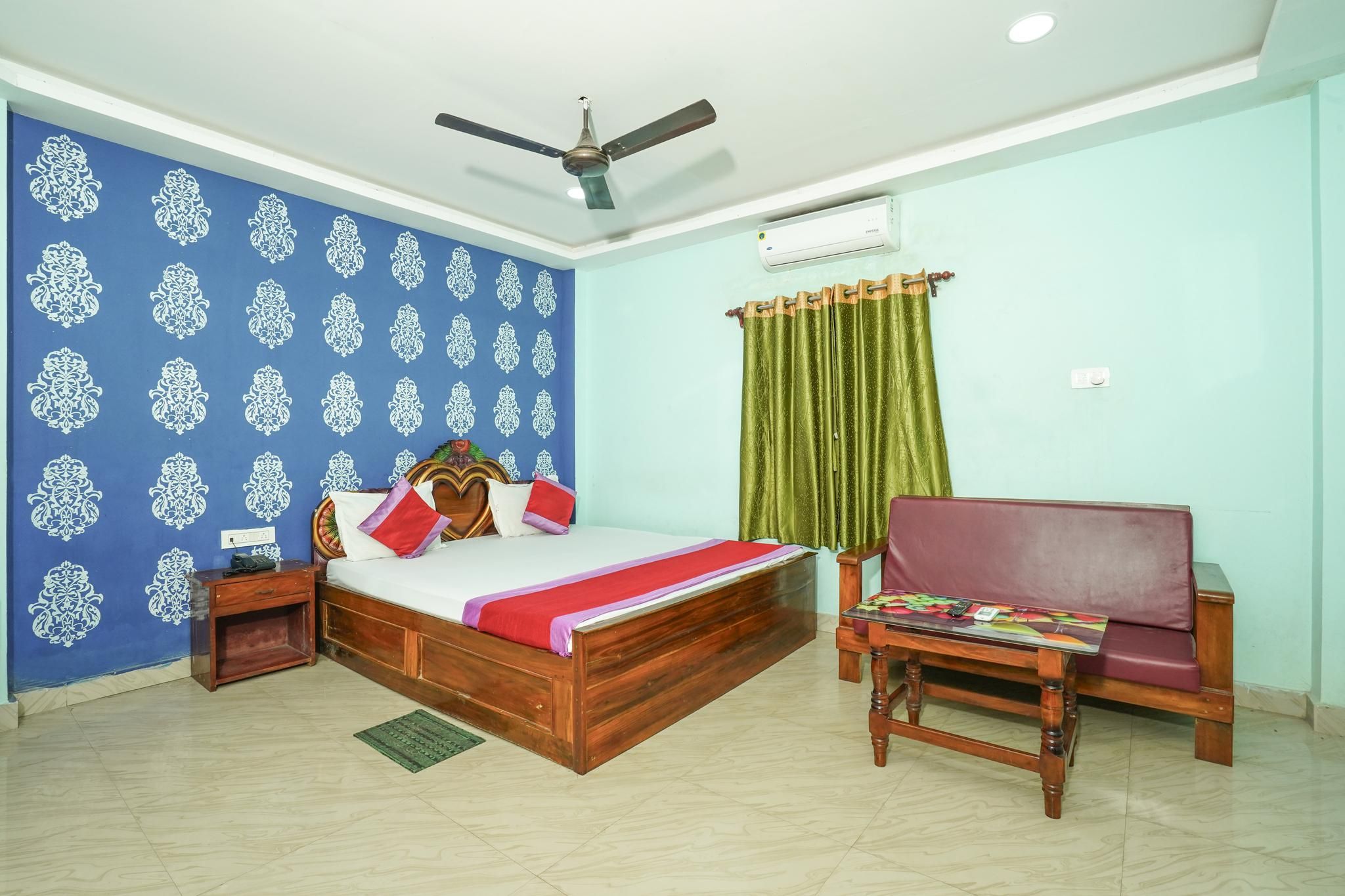 T N Resorts AC Cottage