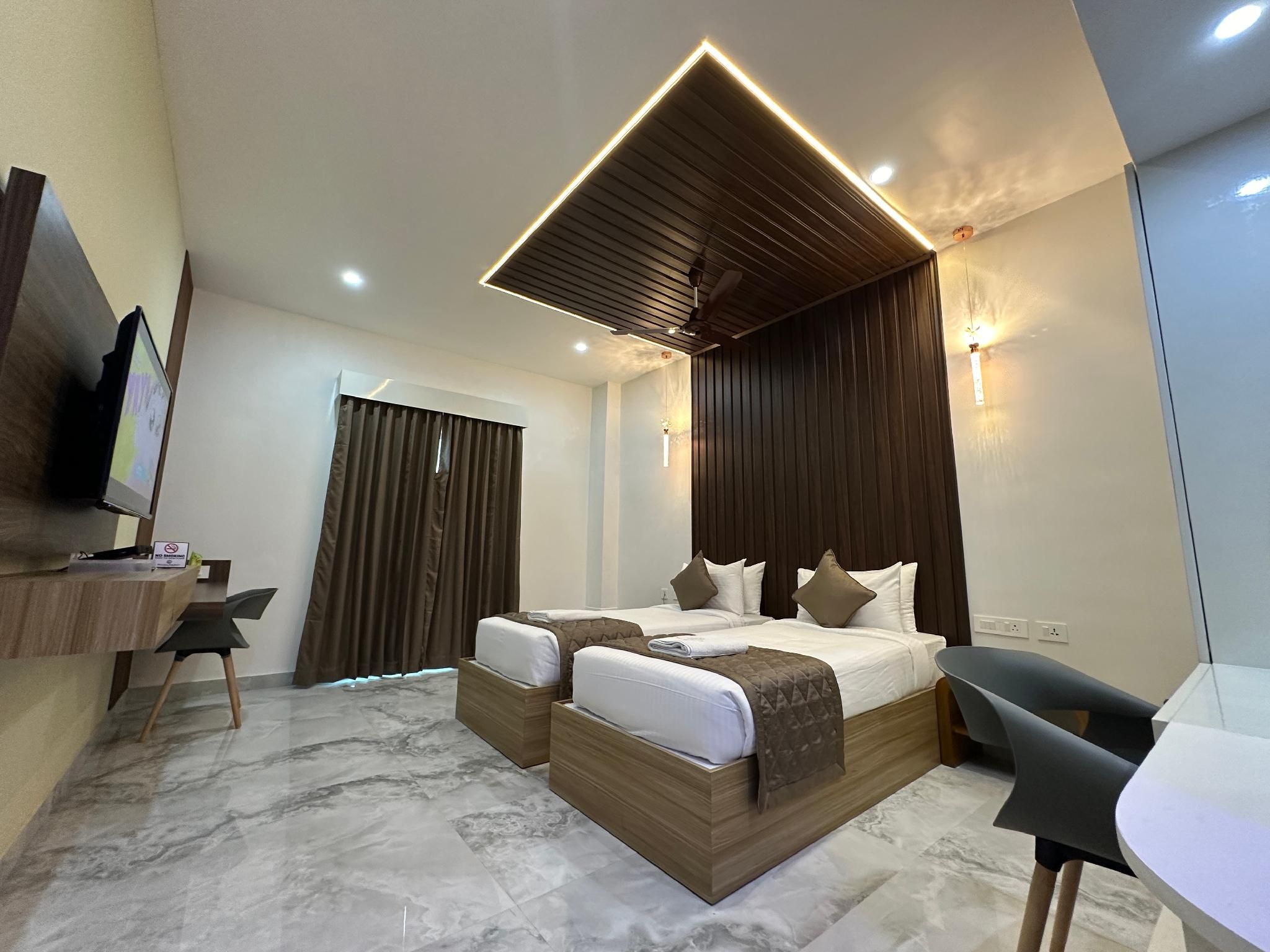 Silver Stone Park Resort Executive