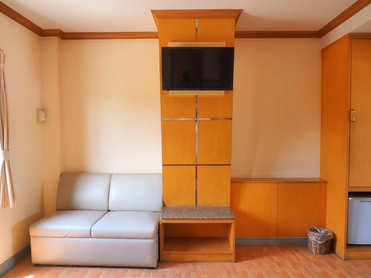 โรงแรมคริสตัล ยโสธร (Crystal Hotel) Single Standard 2