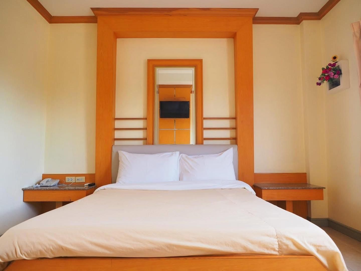 โรงแรมคริสตัล ยโสธร (Crystal Hotel) Single Standard