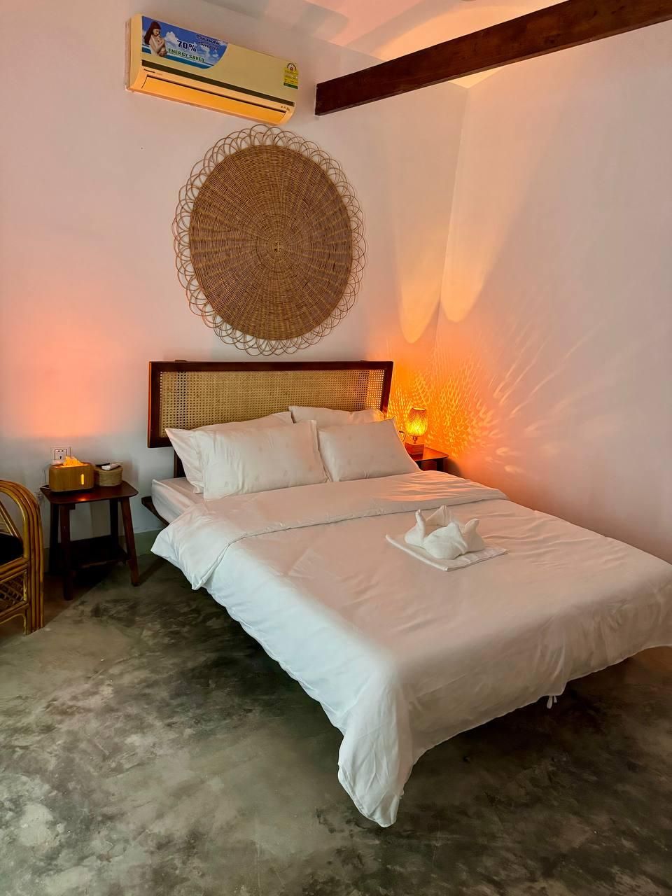 Babybong Koh Rong Queen Room