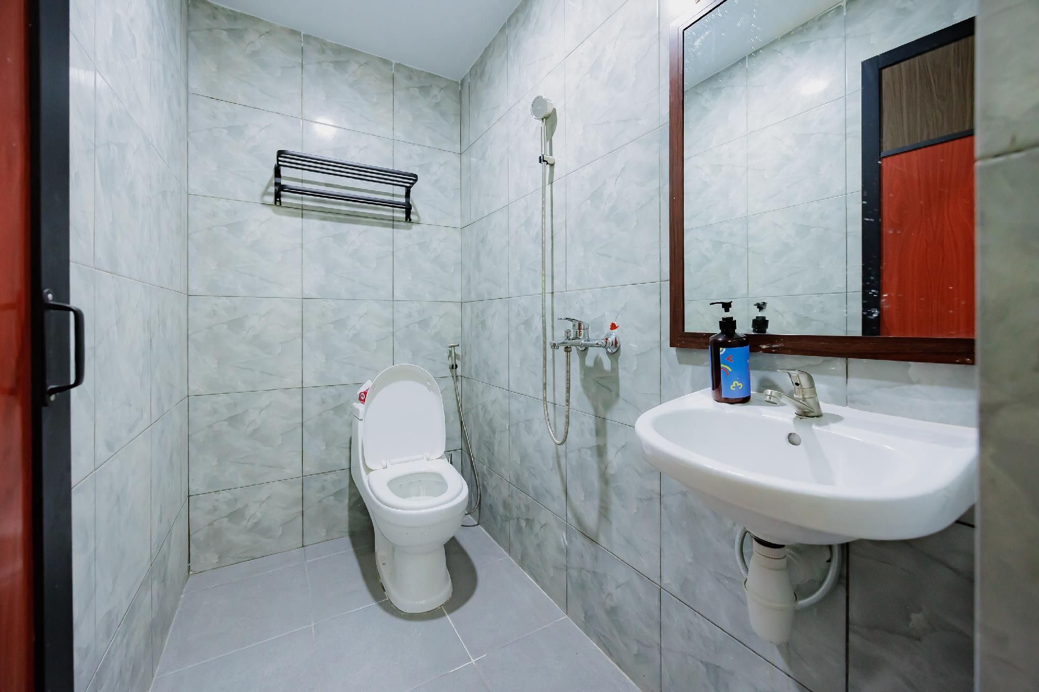 Sans Hotel Sedana Batam Superior Twin Room 3