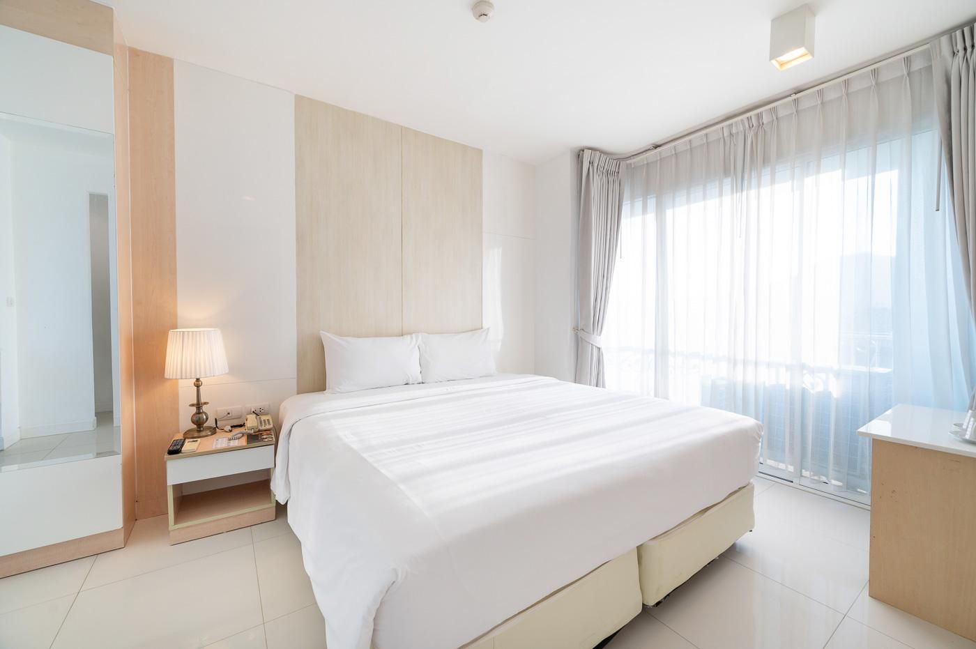 Corner Classic Double Room