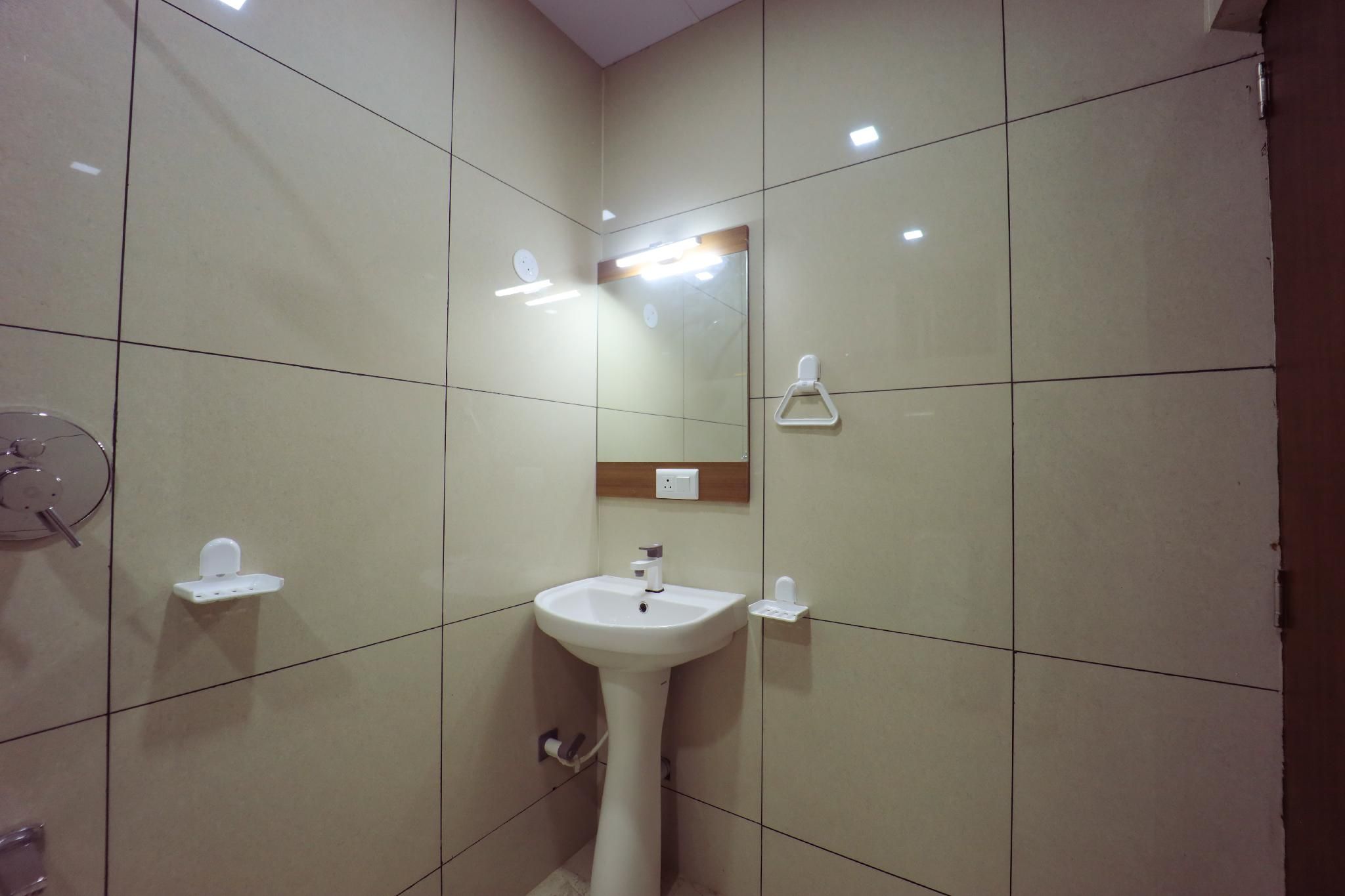 Super Deluxe Family Room