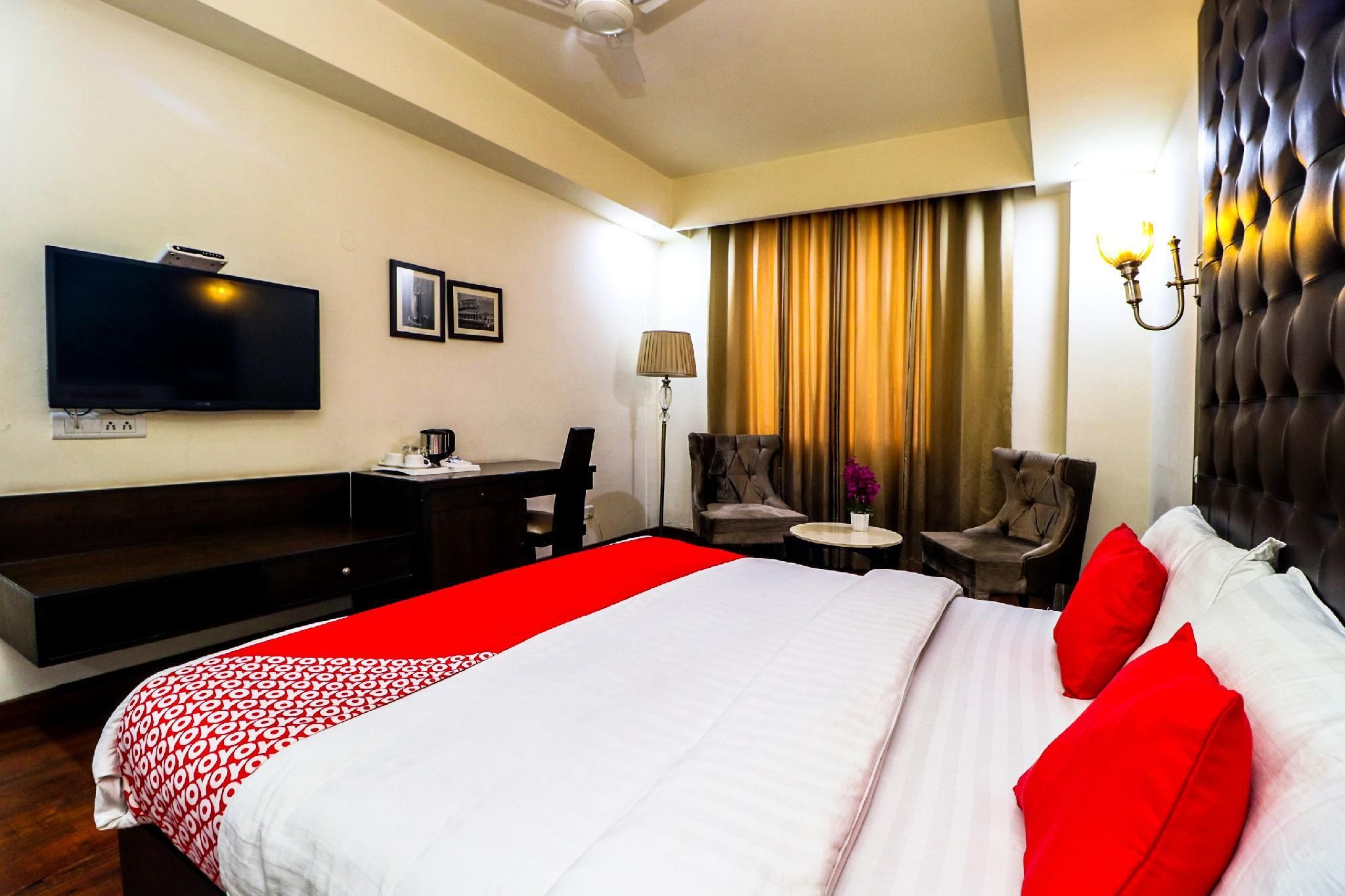 Deluxe Double or Twin