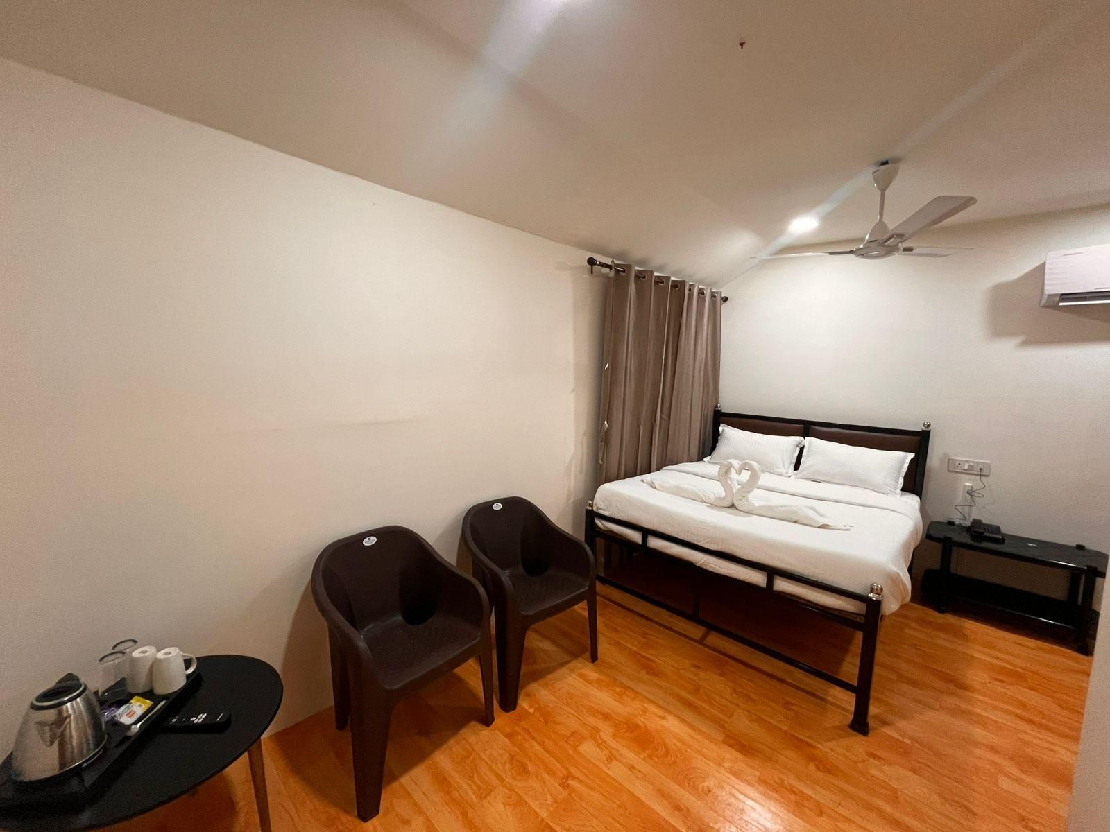 Ryka Tranquil Resort Pool View Room