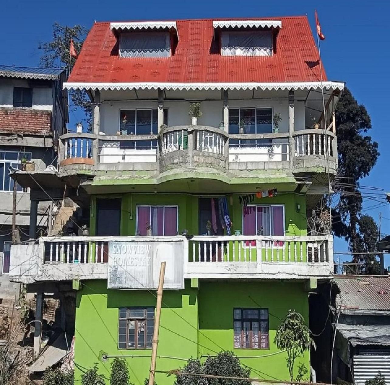 Snow View Homestay by StayApart