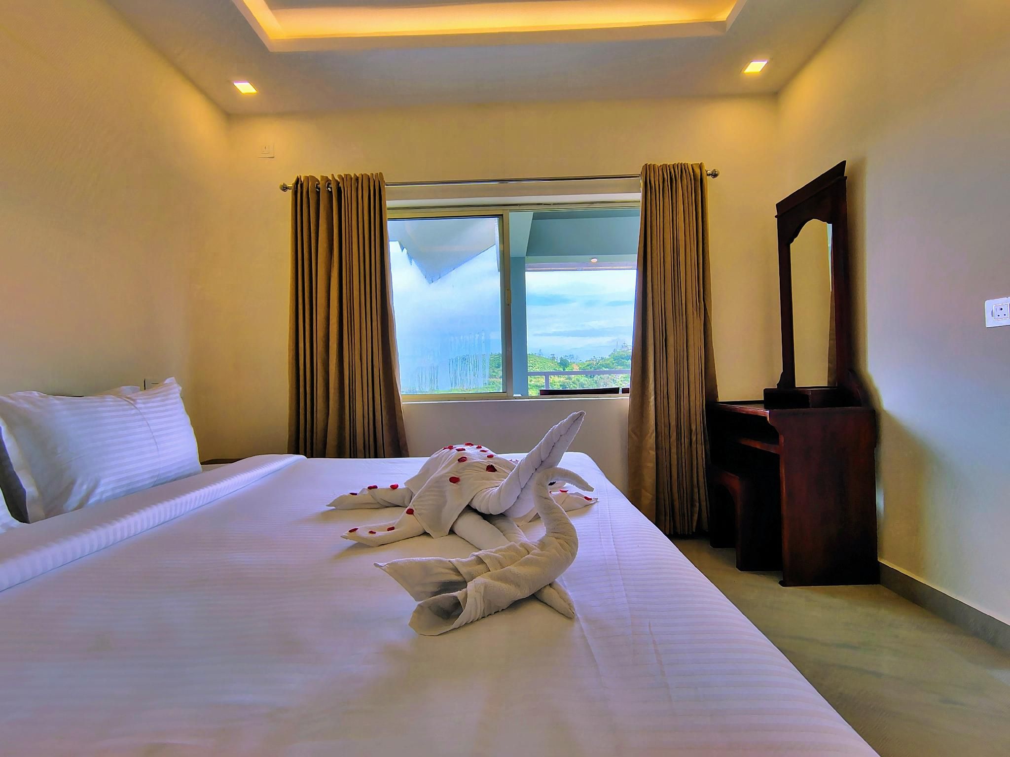 The Autumn by Maat Hotels Mountain View