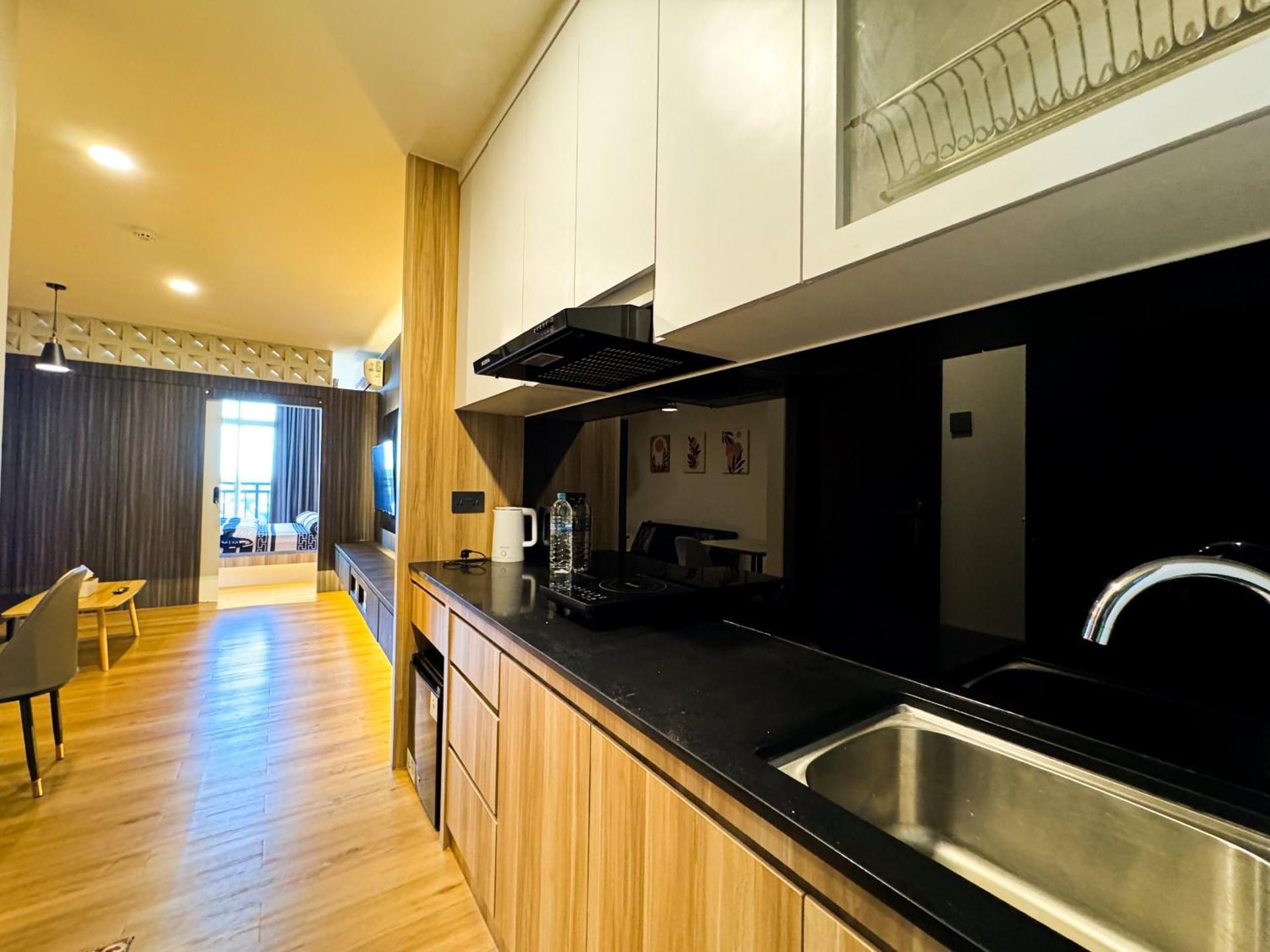 PREMIER RESIDENCES @Formosa Residence Nagoya King Studio with Sofa Bed 257