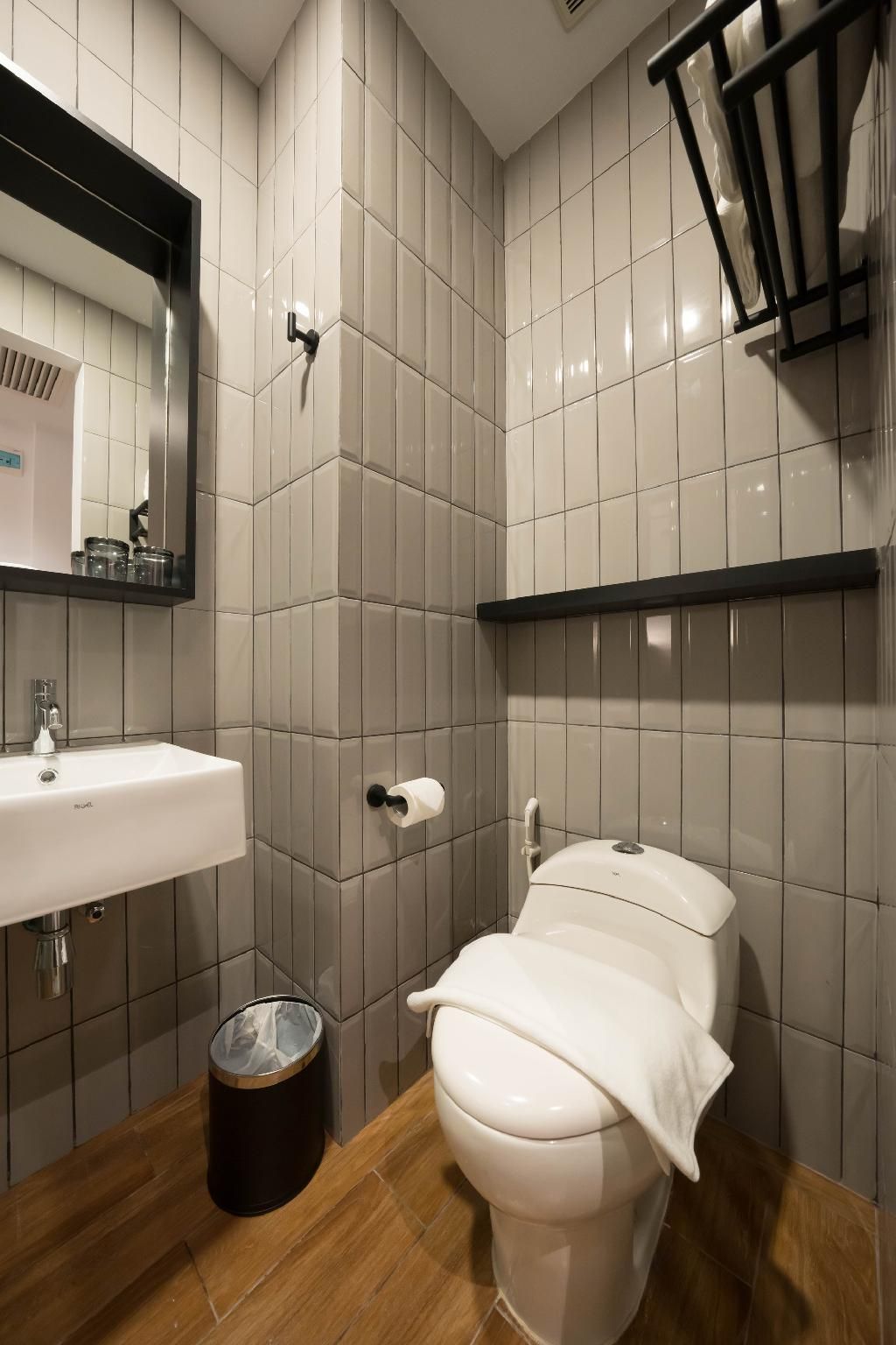 Ando Hotel Batam Superior Queen Room - Non-Smoking 3