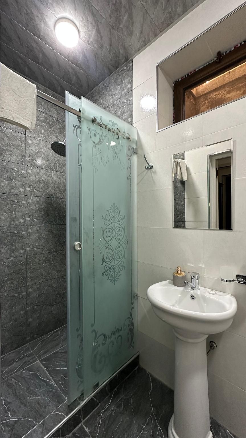 Altair Boutique Triple Standard 2