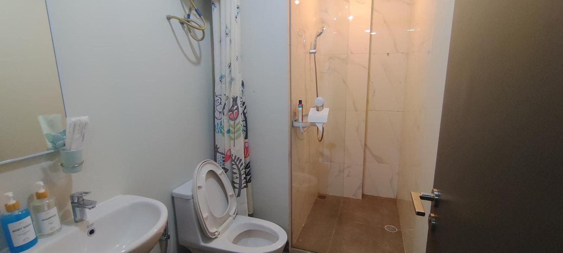 Apartment with City View