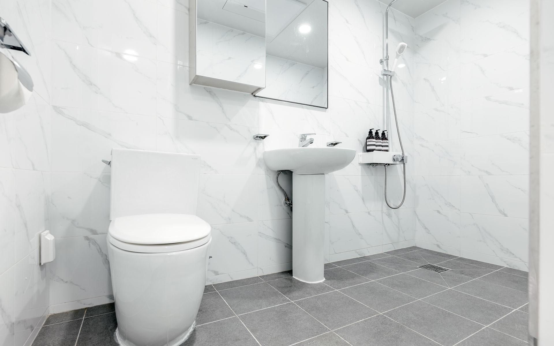 Pureunbada Resort 201 (Ocean View/Separate Living Room and Bedroom)