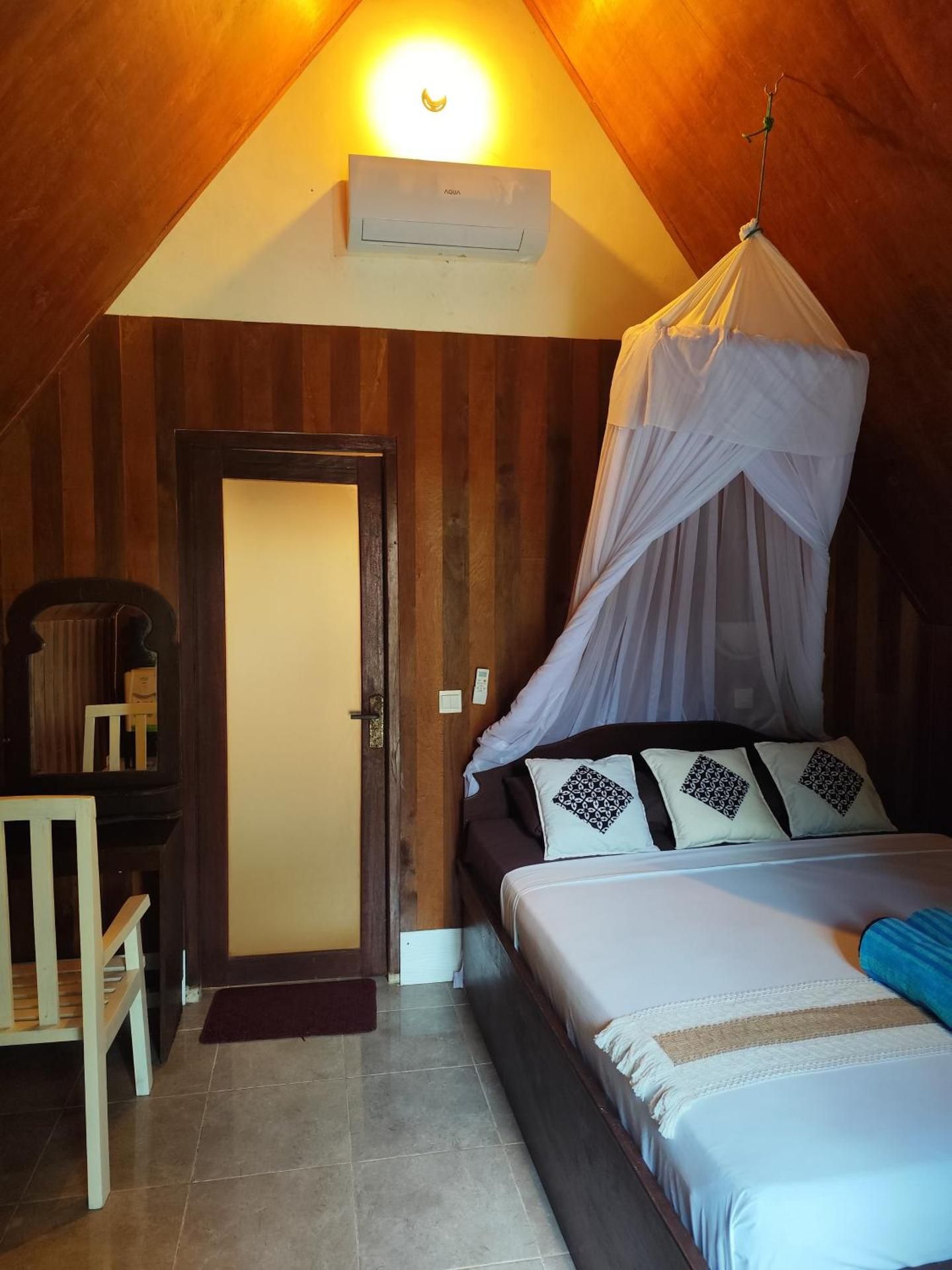 Two One bungalow Double Room 2