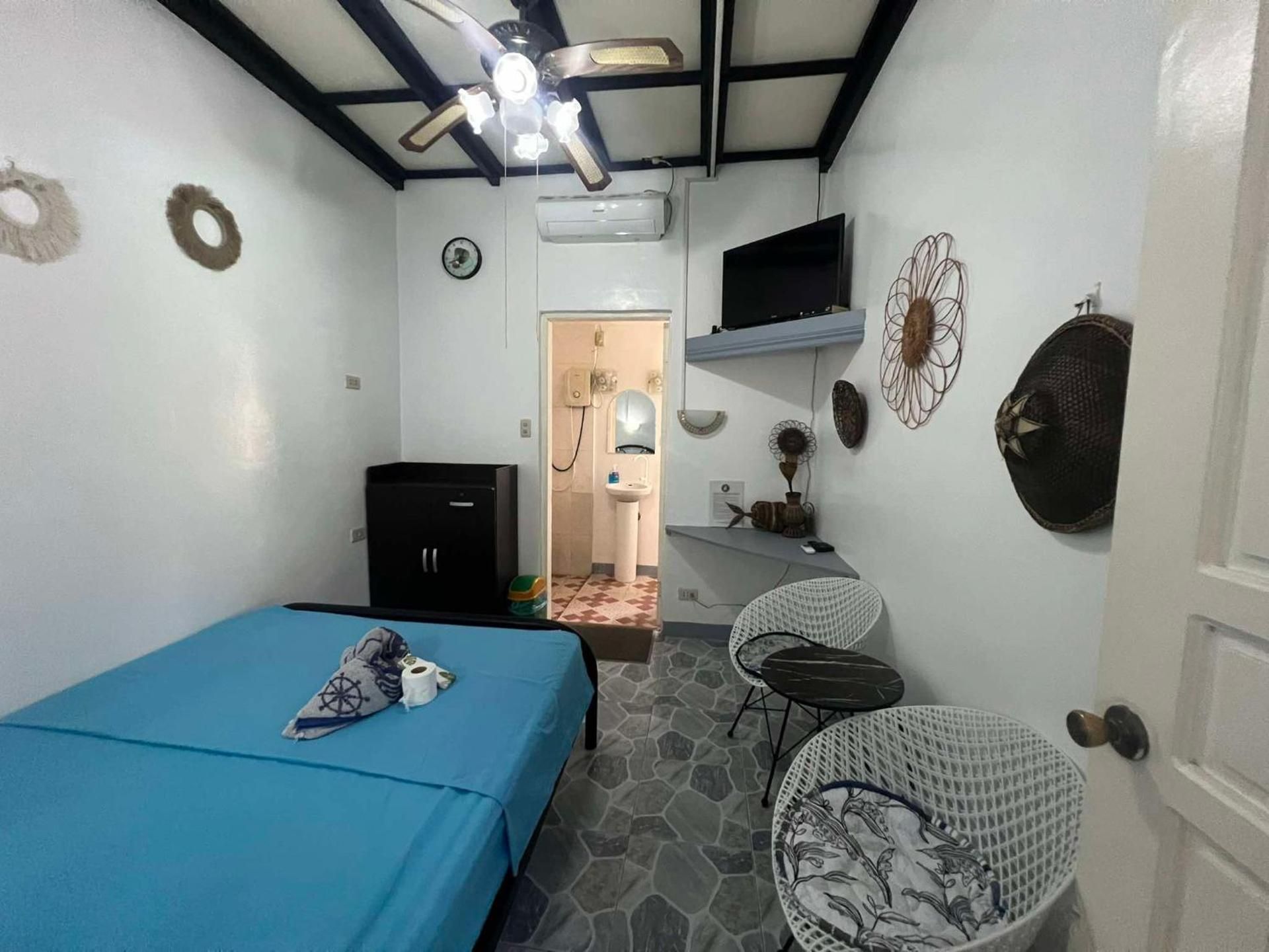 Ice Bear Bar & Tourist Inn Standard Double Room