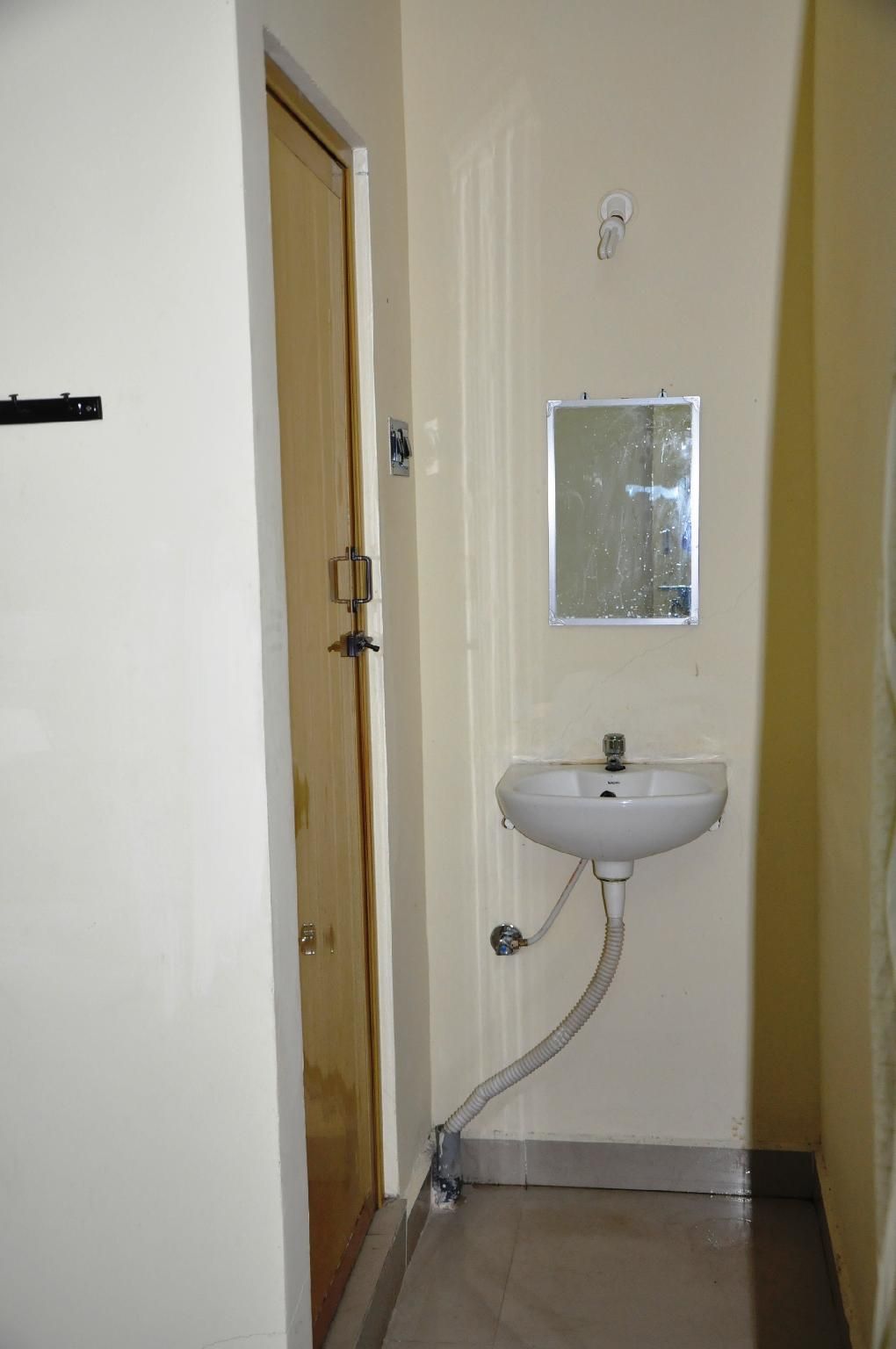 BSSK Comforts Inn Double Room 3