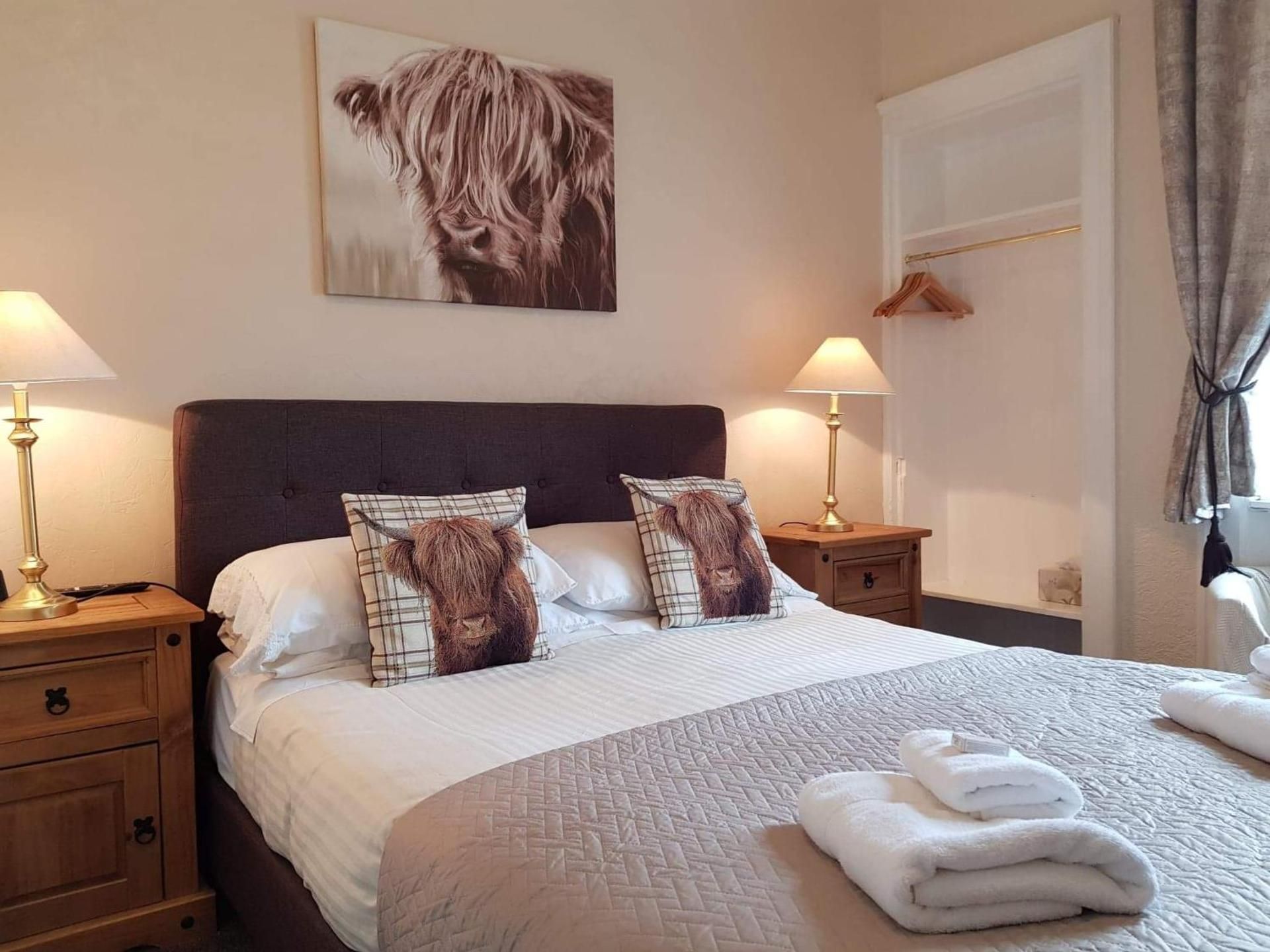 Double Room with Private Bathroom