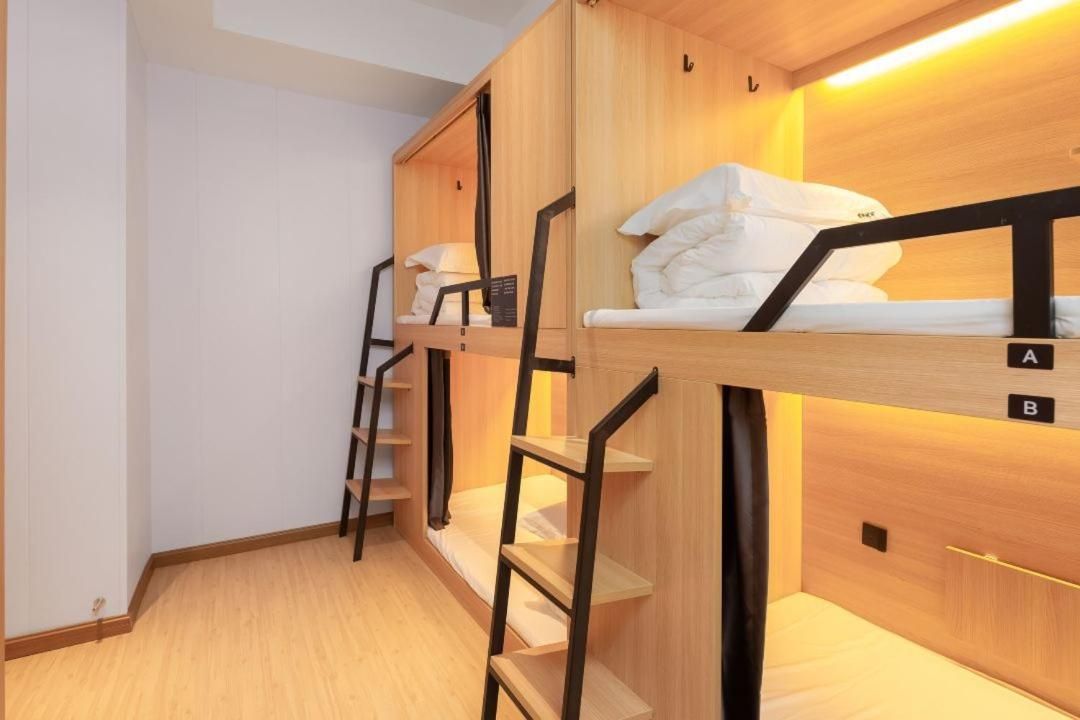 1 Bed in Female Dormitory