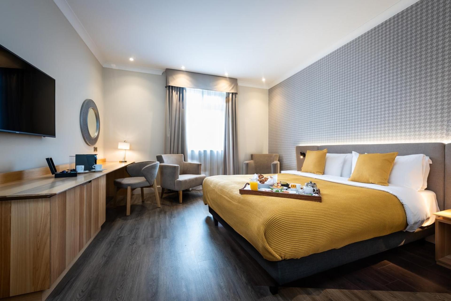 Brandon Hall Hotel & Spa Warwickshire Executive Twin Room