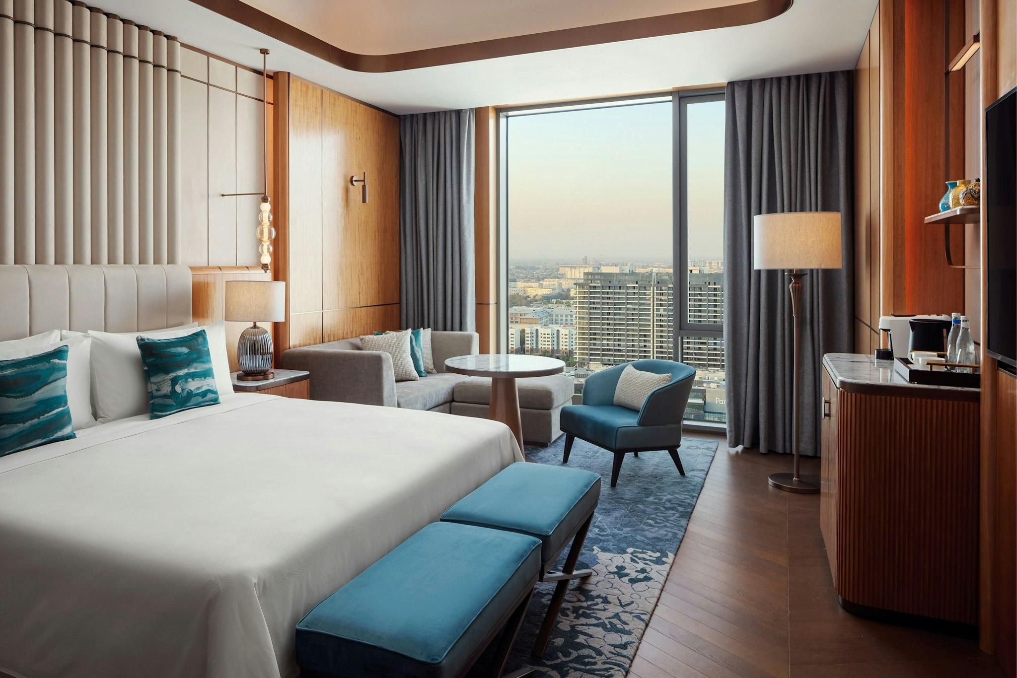 JW Marriott Hotel Tashkent Deluxe Guest room, 1 King, High floor