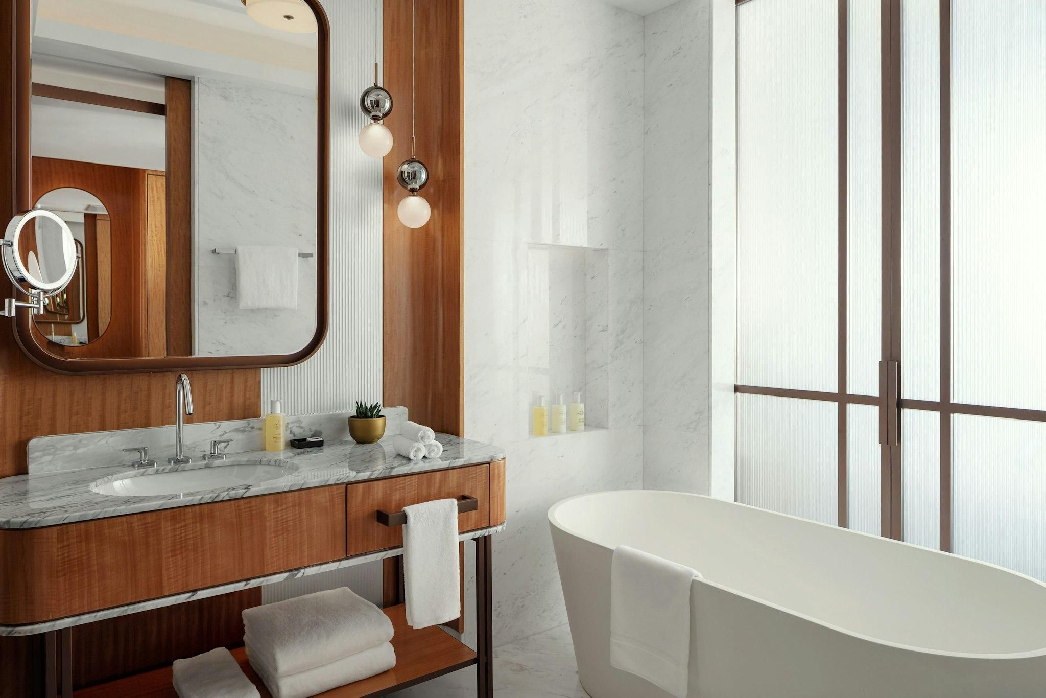 Premier, Guest room, 2 Twin, City view