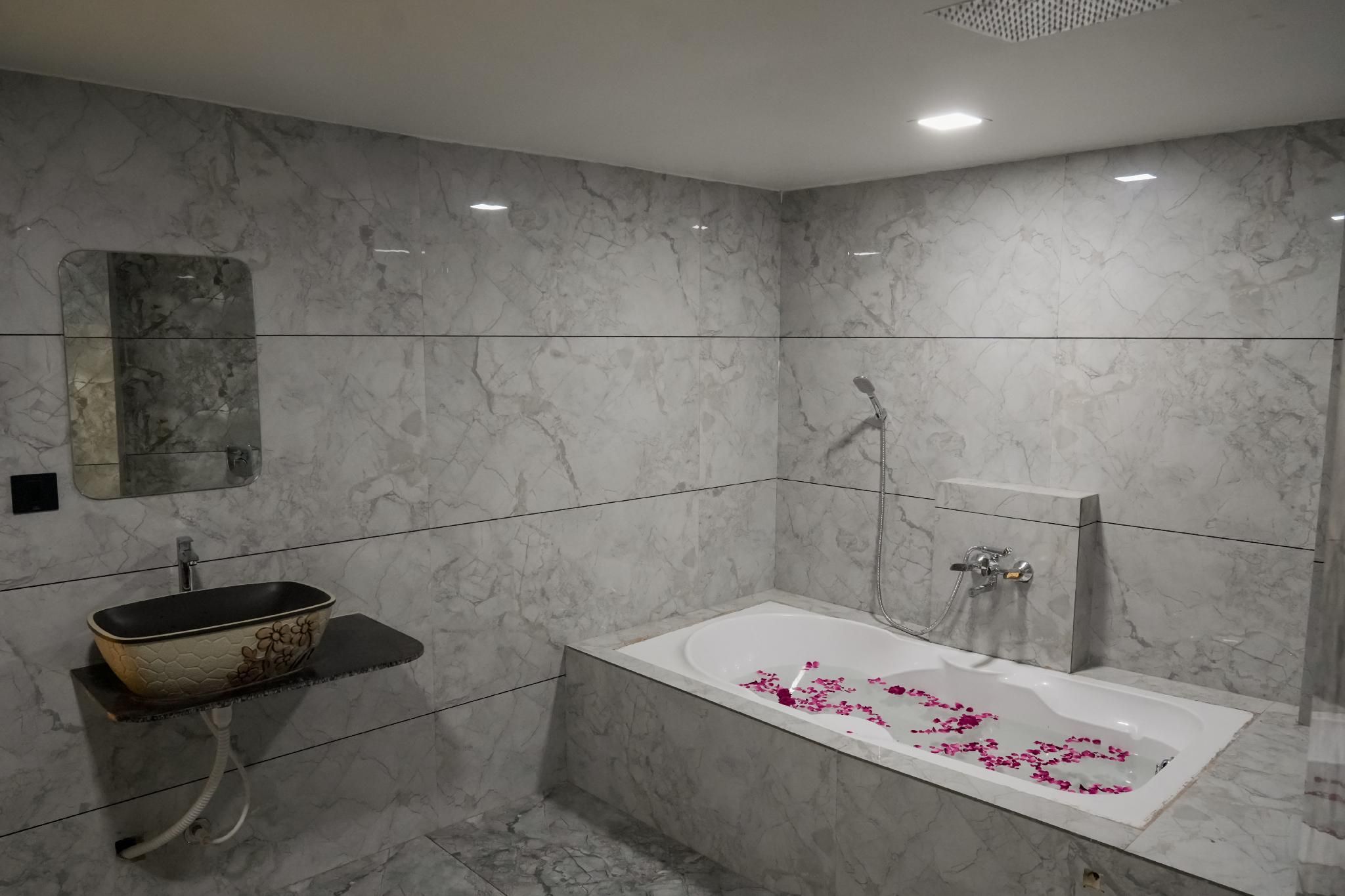 Hotel Raj Palace Suite 3