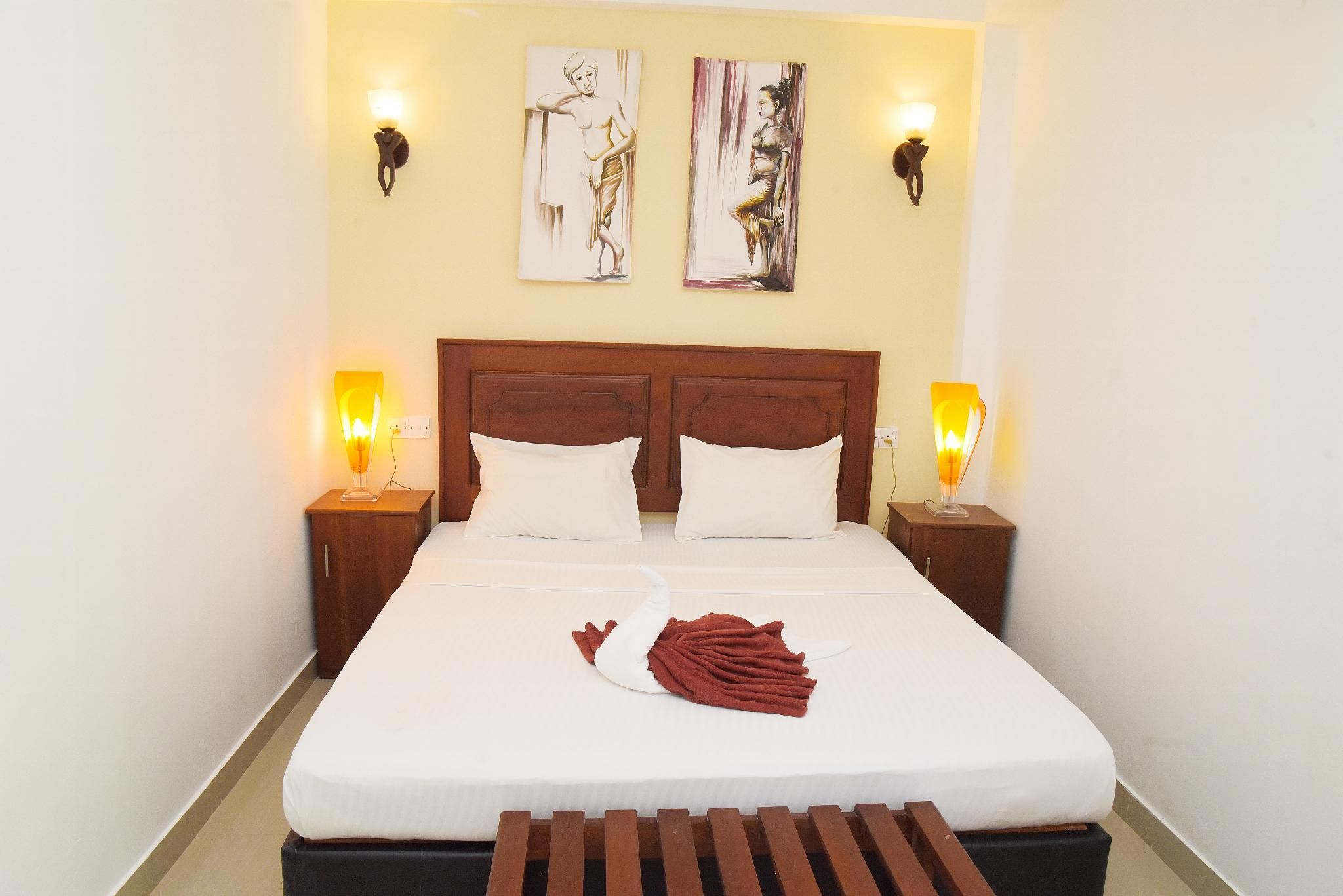 Illamperuma hotel  Deluxe Double or Twin