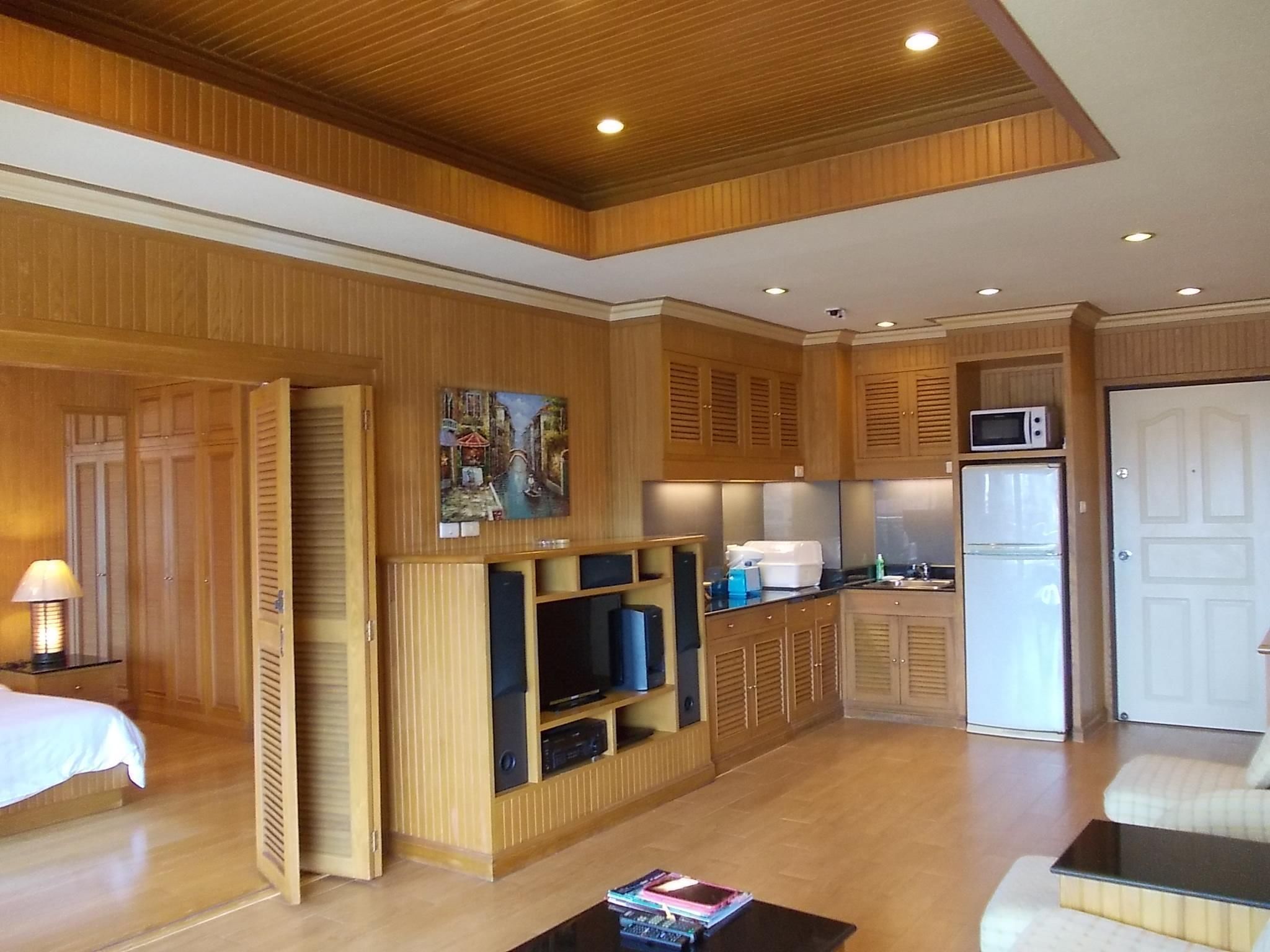 View Talay 1 by Pete Serviced Apartment